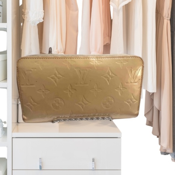 Louis Vuitton Gold Monogram Zippy Vernis Wallet SP4171; made in France - Picture 13 of 13